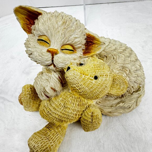 Sleeping Kitty Cat Hugging Teddy Bear 5.5" Beige Resin Figurine - Picture 9 of 12